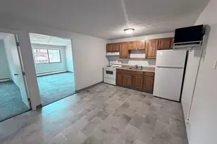 45 Log St, Manchester, NH 03102 - Photo 5