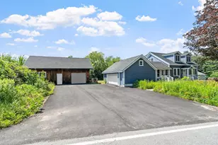 8 Island Pond Rd, Pelham, NH 03076 - Photo 17