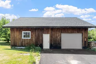 8 Island Pond Rd, Pelham, NH 03076 - Photo 19