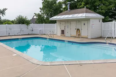 3 Fairfax Avenue #143, Derry, NH 03038 - Photo 5