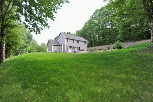79 New Boston Rd, Bedford, NH 03110 - Photo 3
