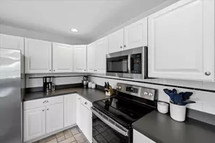 11 Edward Cir, Bedford, NH 03110 - Photo 15