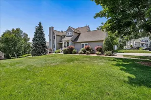 11 Edward Cir, Bedford, NH 03110 - Photo 5