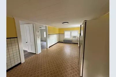 36 Jefferson Street, Laconia, NH 03246 - Photo 5
