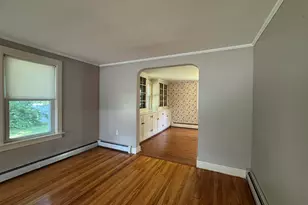 4 Wayne Ave, Claremont, NH 03743 - Photo 13
