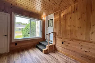 4 Wayne Ave, Claremont, NH 03743 - Photo 3