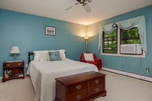 26 Pleasant St, Lebanon, NH 03784 - Photo 23