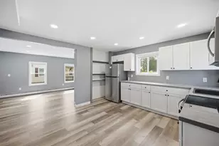 13-15 Shedds Ave, Nashua, NH 03060 - Photo 5