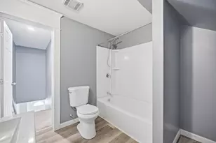 13-15 Shedds Ave, Nashua, NH 03060 - Photo 11