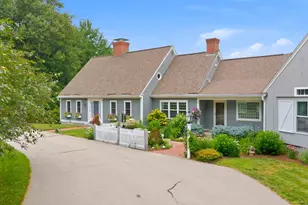 428 Clark Hill Rd, New Boston, NH 03070 - Photo 1