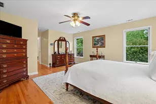 7 King James Dr, Londonderry, NH 03053 - Photo 37