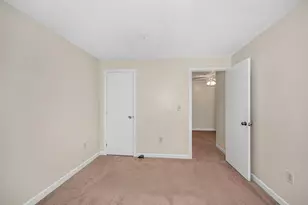 614 Elmwood Dr, Hudson, NH 03051 - Photo 23