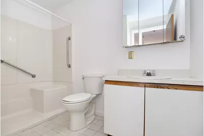500 Candlewood Park Drive #35, Nashua, NH 03062 - Photo 17