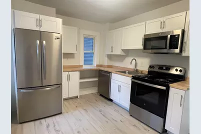 79 Gilford Avenue #4, Laconia, NH 03246 - Photo 3