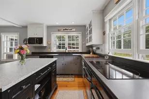 72 Old Northfield Rd, Hinsdale, NH 03451 - Photo 7