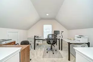 36 Steeple View Dr, Atkinson, NH 03811 - Photo 37