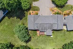 30 Rainbow Dr, Londonderry, NH 03053 - Photo 7