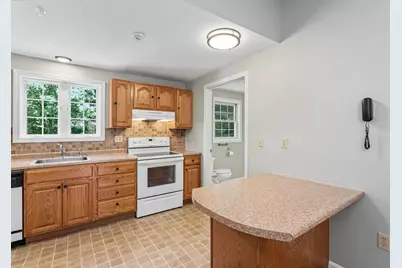 30 Rainbow Drive, Londonderry, NH 03053 - Photo 11