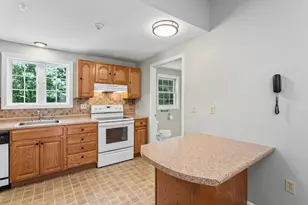 30 Rainbow Dr, Londonderry, NH 03053 - Photo 11