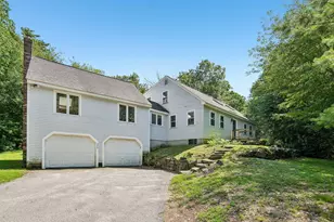 240 Wash Pond Rd, Hampstead, NH 03841 - Photo 1