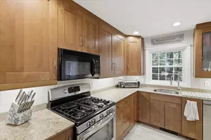 1465 Hooksett Rd, Hooksett, NH 03106 - Photo 7