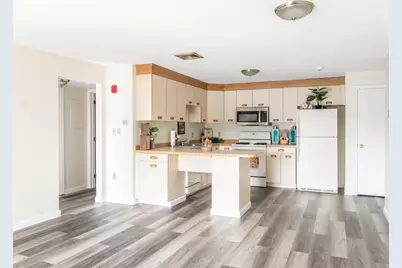 3 Roedean Drive #Apt 208, Nashua, NH 03063 - Photo 3