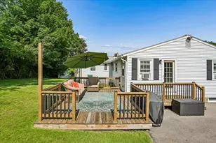 4 Sprucewood Ave, Nashua, NH 03062 - Photo 53