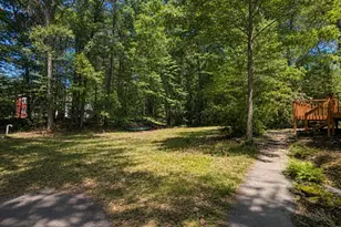 21 Sharon Rd, Windham, NH 03087 - Photo 3