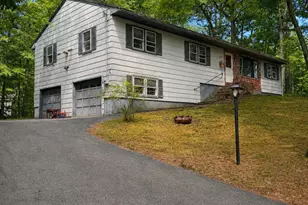 21 Sharon Rd, Windham, NH 03087 - Photo 1