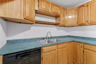128 Loudon Rd, Concord, NH 03301 - Photo 5