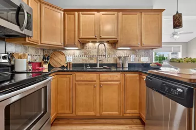 57 Baldwin Street, Nashua, NH 03064 - Photo 11