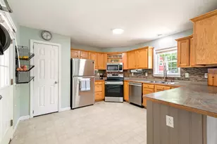 98 Gary Rd, Middleton, NH 03887 - Photo 3