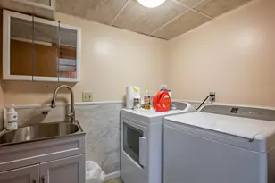 6 Aztec Rd, Nashua, NH 03063 - Photo 21