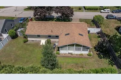 6 Aztec Road, Nashua, NH 03063 - Photo 3