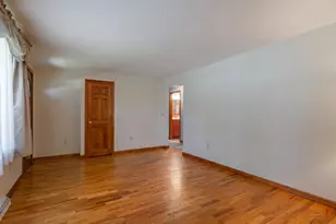 6 Aztec Rd, Nashua, NH 03063 - Photo 5