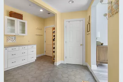 40 Tj Gamester Avenue, Portsmouth, NH 03801 - Photo 31