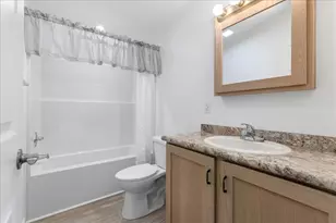 29 Lowell Rd, Salem, NH 03079 - Photo 17