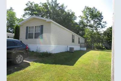 109 Colonial Avenue, Somersworth, NH 03878 - Photo 3