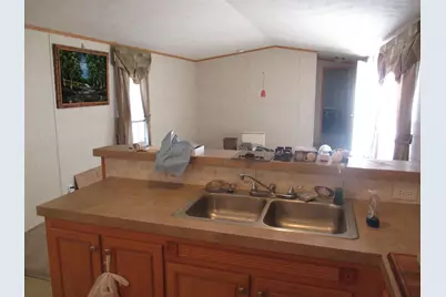 109 Colonial Avenue, Somersworth, NH 03878 - Photo 7
