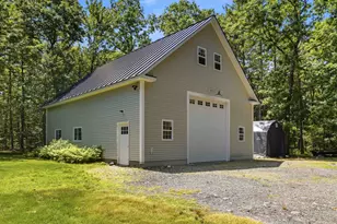 1 Eagle Hill Rd, Raymond, NH 03077 - Photo 3