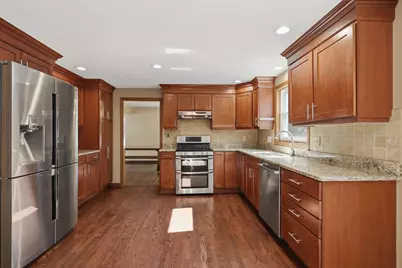 28 Rangers Drive, Hudson, NH 03051 - Photo 5