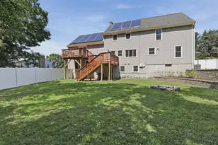 28 Rangers Dr, Hudson, NH 03051 - Photo 3