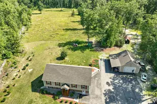351 Ponemah Hill Rd, Milford, NH 03055 - Photo 3