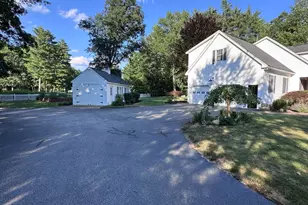 9 Taconic Dr, Amherst, NH 03031 - Photo 3