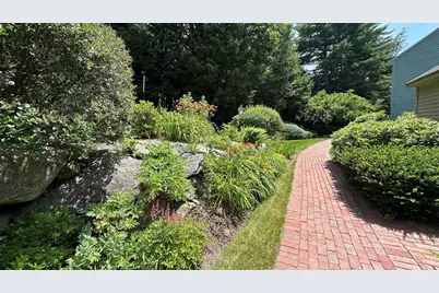 3 Governor Square, Peterborough, NH 03458 - Photo 35