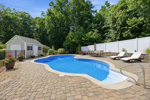 9 Conservation Dr, Merrimack, NH 03054 - Photo 37