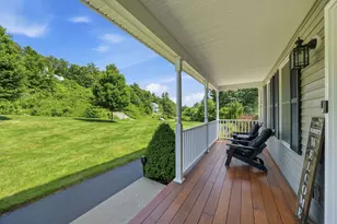 9 Conservation Dr, Merrimack, NH 03054 - Photo 5