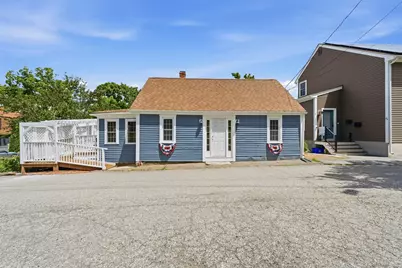 3 Creighton Street, Newmarket, NH 03857 - Photo 1