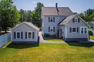 20 Dewey St, Rochester, NH 03867 - Photo 3