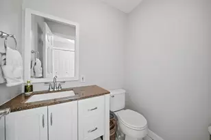 43 Duncan Farms Rd, Manchester, NH 03102 - Photo 25